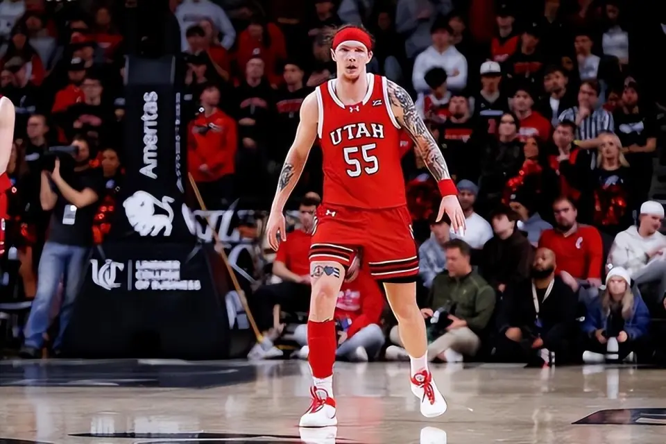 勇士的表现, A选秀大会, 表现不太理 勇士的表现, A选秀大会, 表现不太理