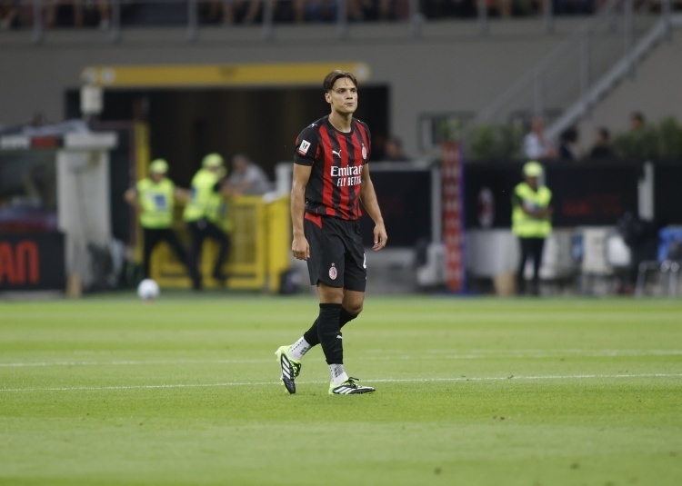 他在比赛中, bwI