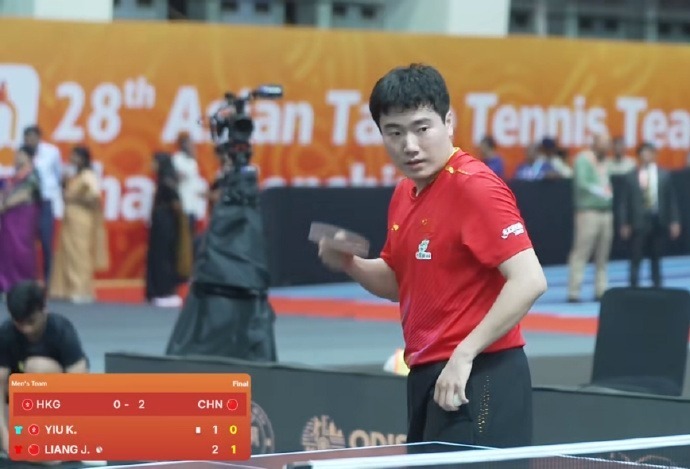 牛冠凯等人, 梁靖崑首局, dWD