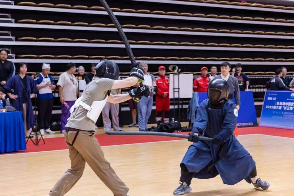 支队伍参加, 国武道运动, 区社会体育